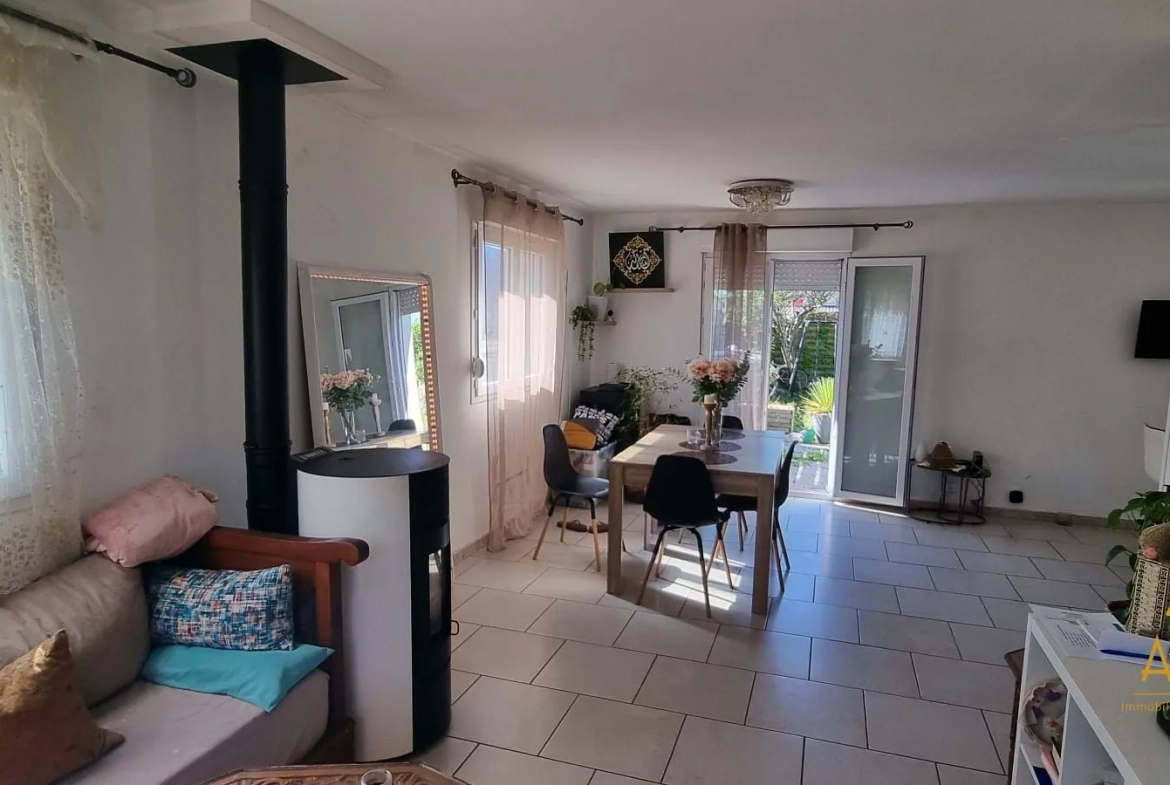 Maison à vendre à Cambrai avec jardin plein sud et terrasse de 30 m² 