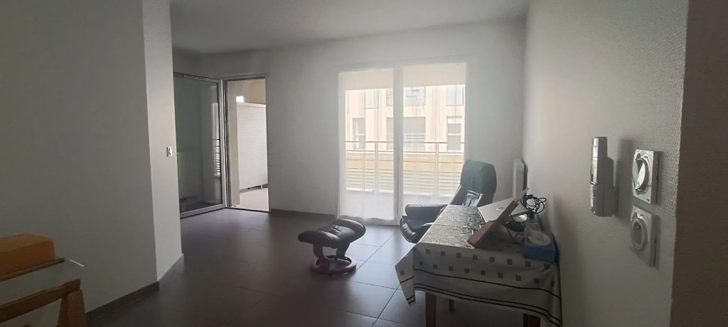 Appartement à vendre à La Riche proche du Jardin Botanique avec parking et terrasse