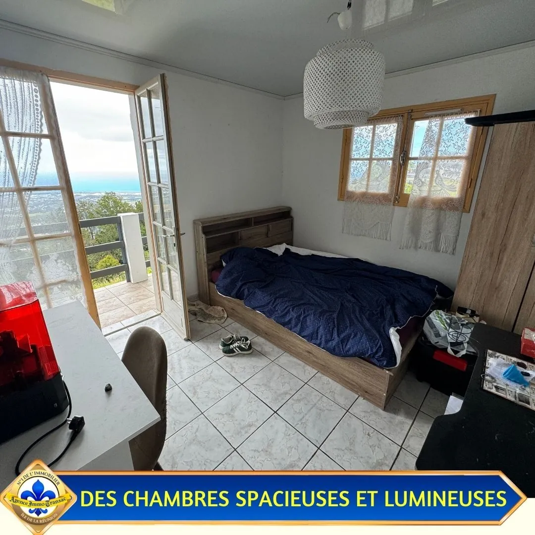 Appartement spacieux de 125 m² avec terrasse panoramique à Sainte-Marie 