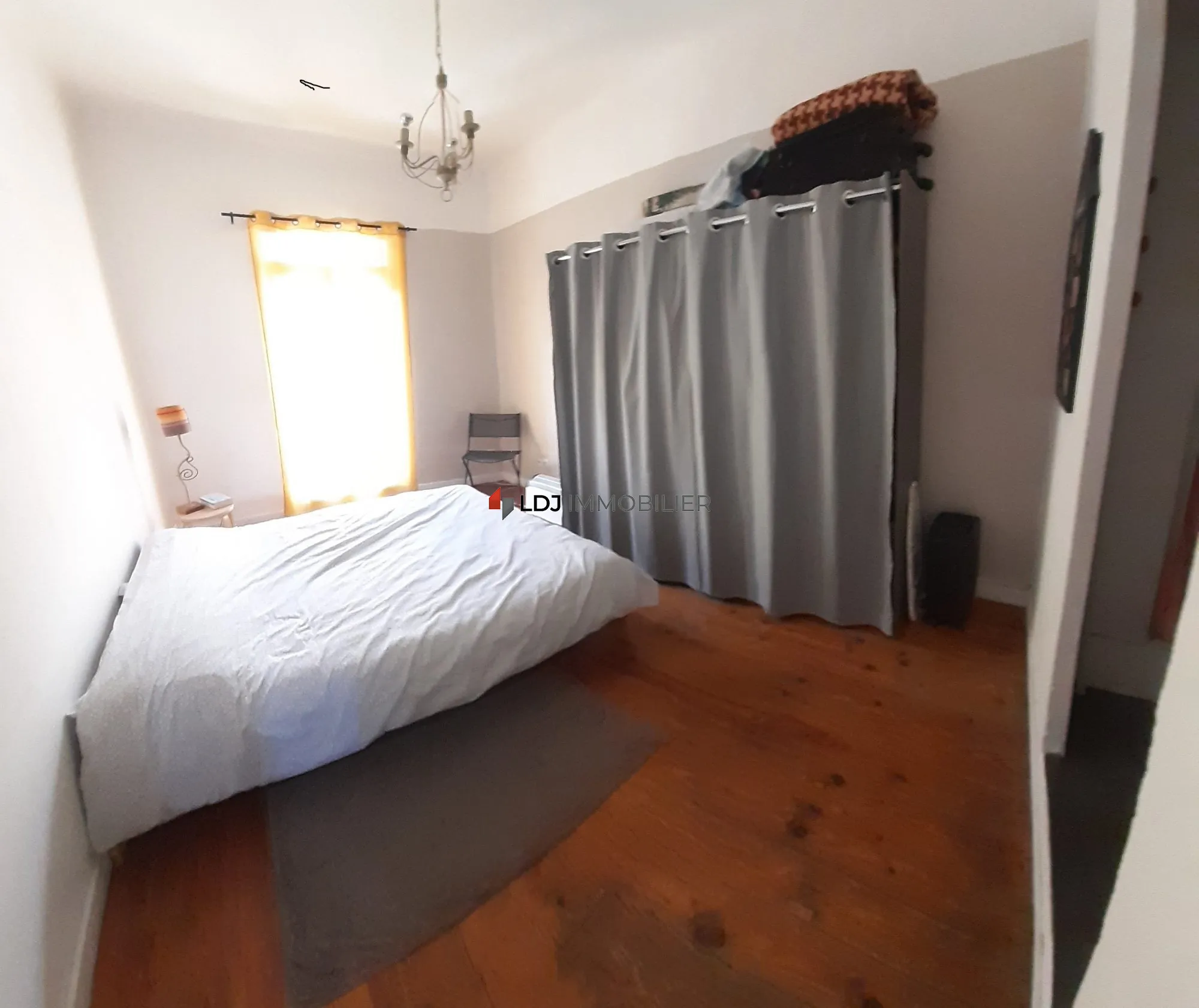 Appartement traversant de 82m² avec grande terrasse à Amélie-les-Bains-Palalda 
