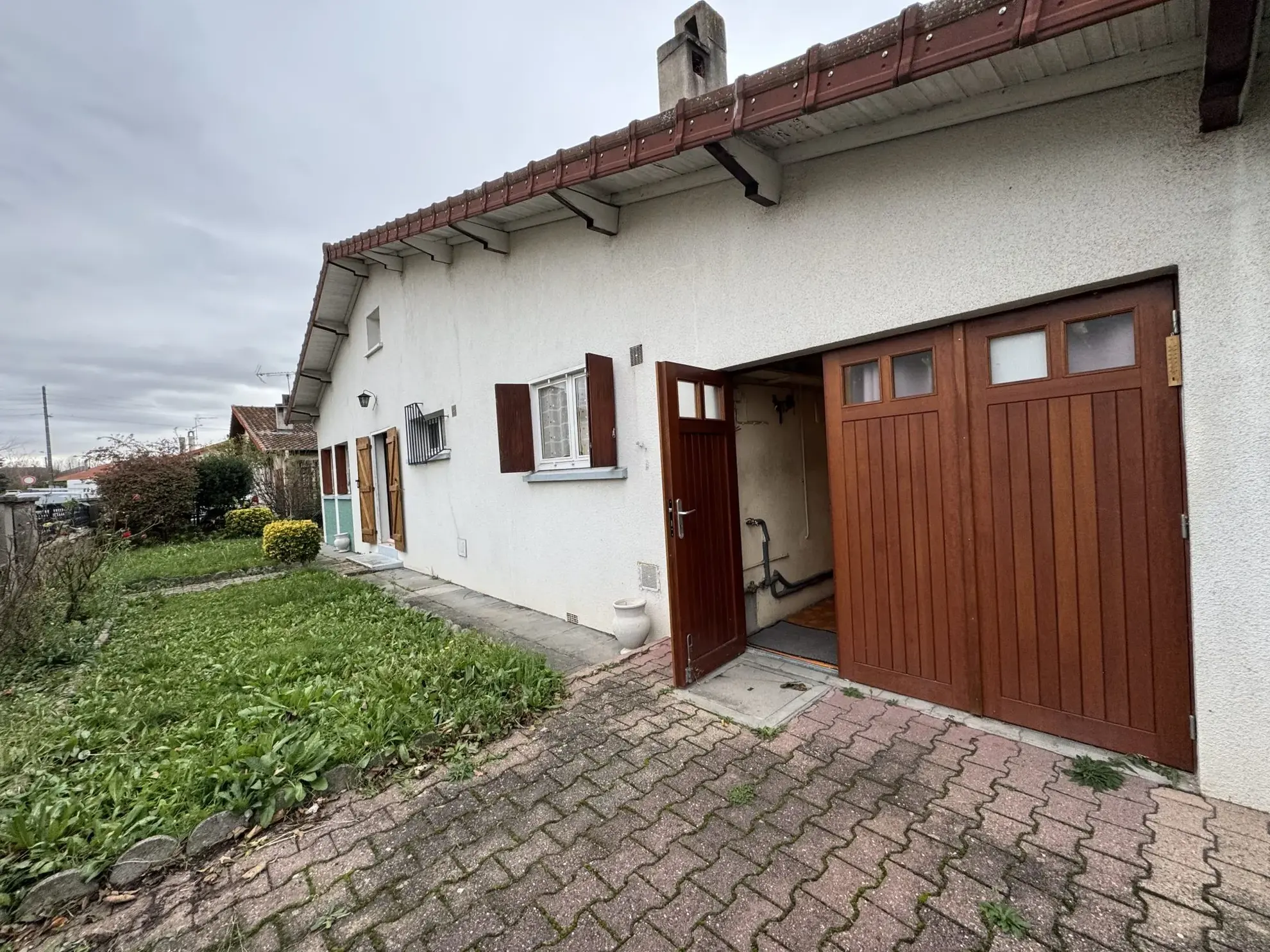 Magnifique maison de plain-pied à Cournon-d'Auvergne avec jardin et garage 