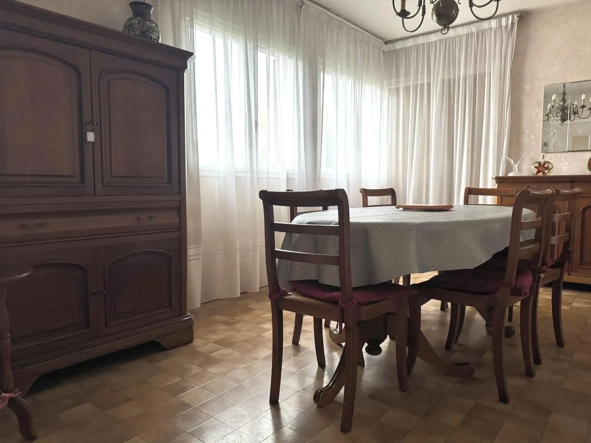 Magnifique maison de plain-pied à Cournon-d'Auvergne avec jardin et garage 