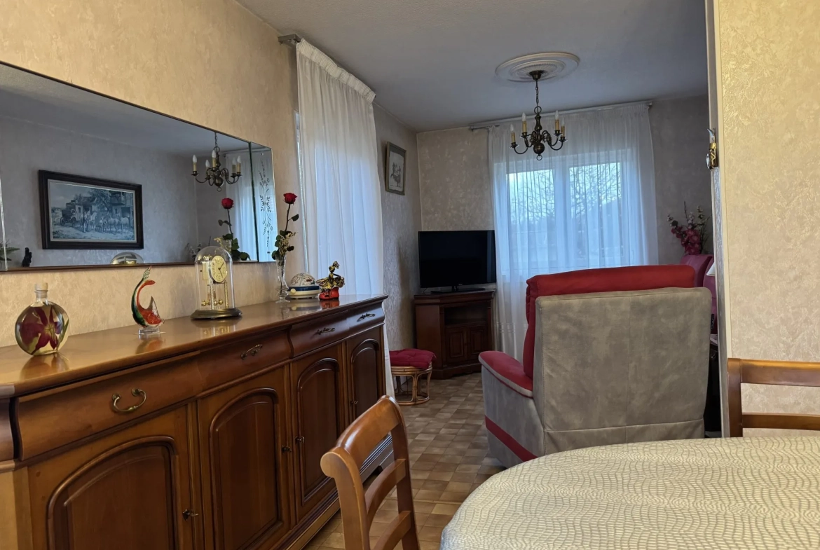 Magnifique maison de plain-pied à Cournon-d'Auvergne avec jardin et garage 