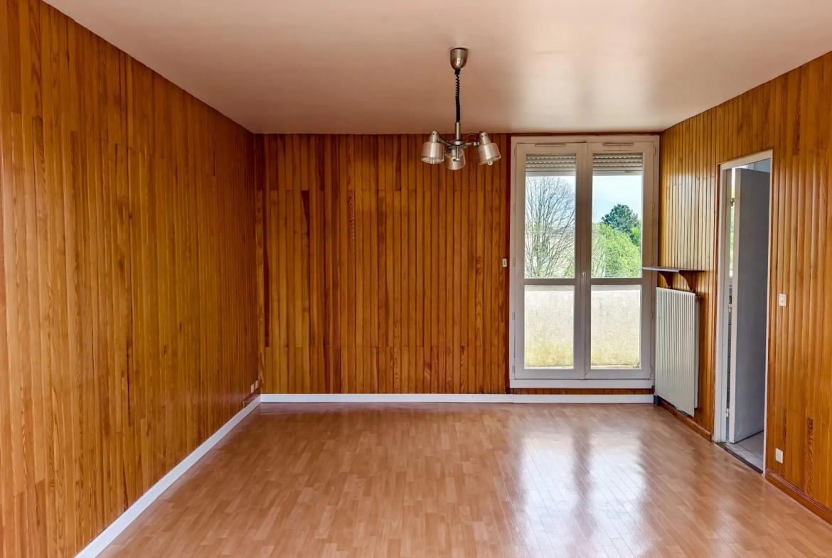 Appartement T3 à vendre à Noisiel avec terrasse et balcon – Opportunité rare 