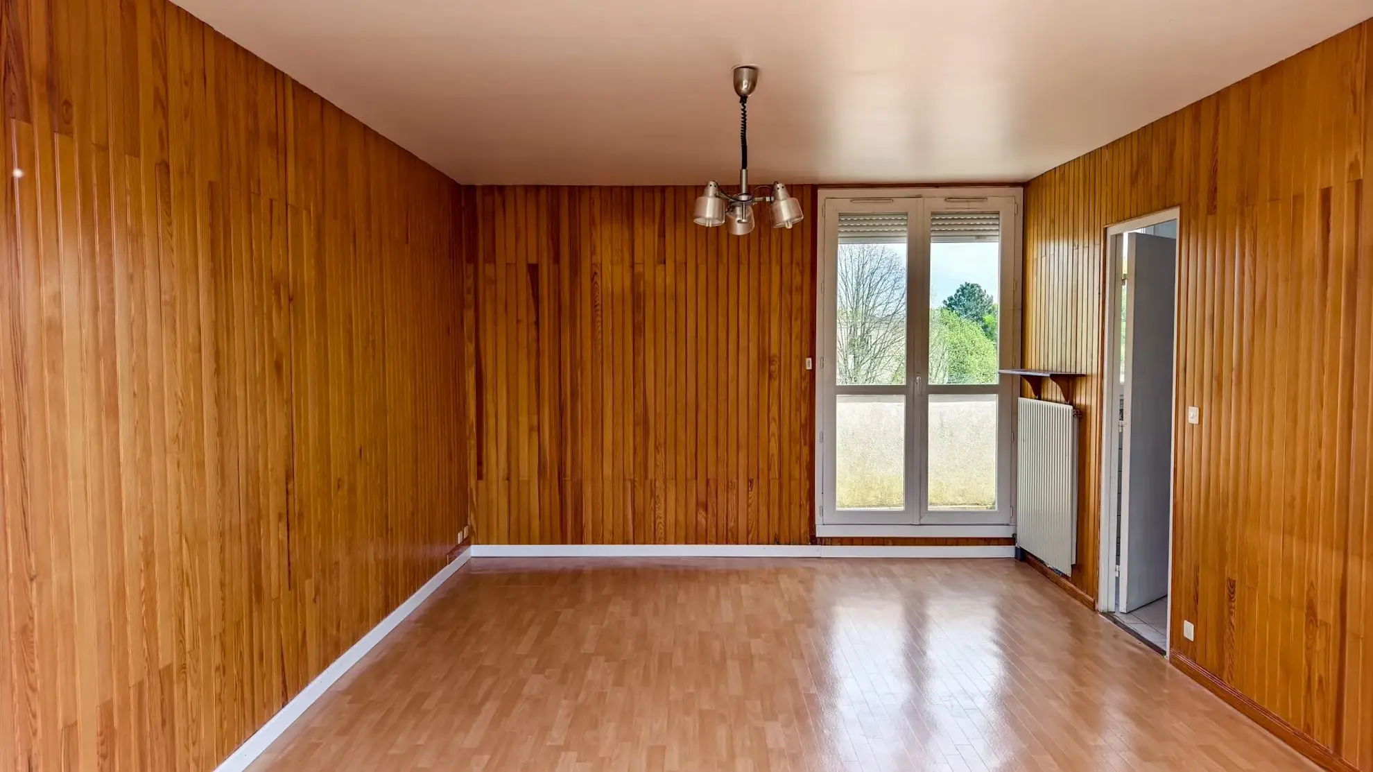 Appartement T3 à vendre à Noisiel avec terrasse et balcon – Opportunité rare 