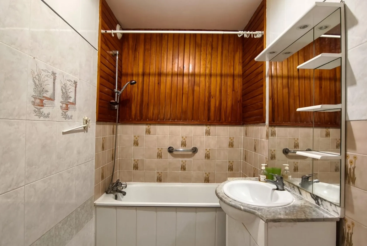 Appartement T3 à vendre à Noisiel avec terrasse et balcon – Opportunité rare 