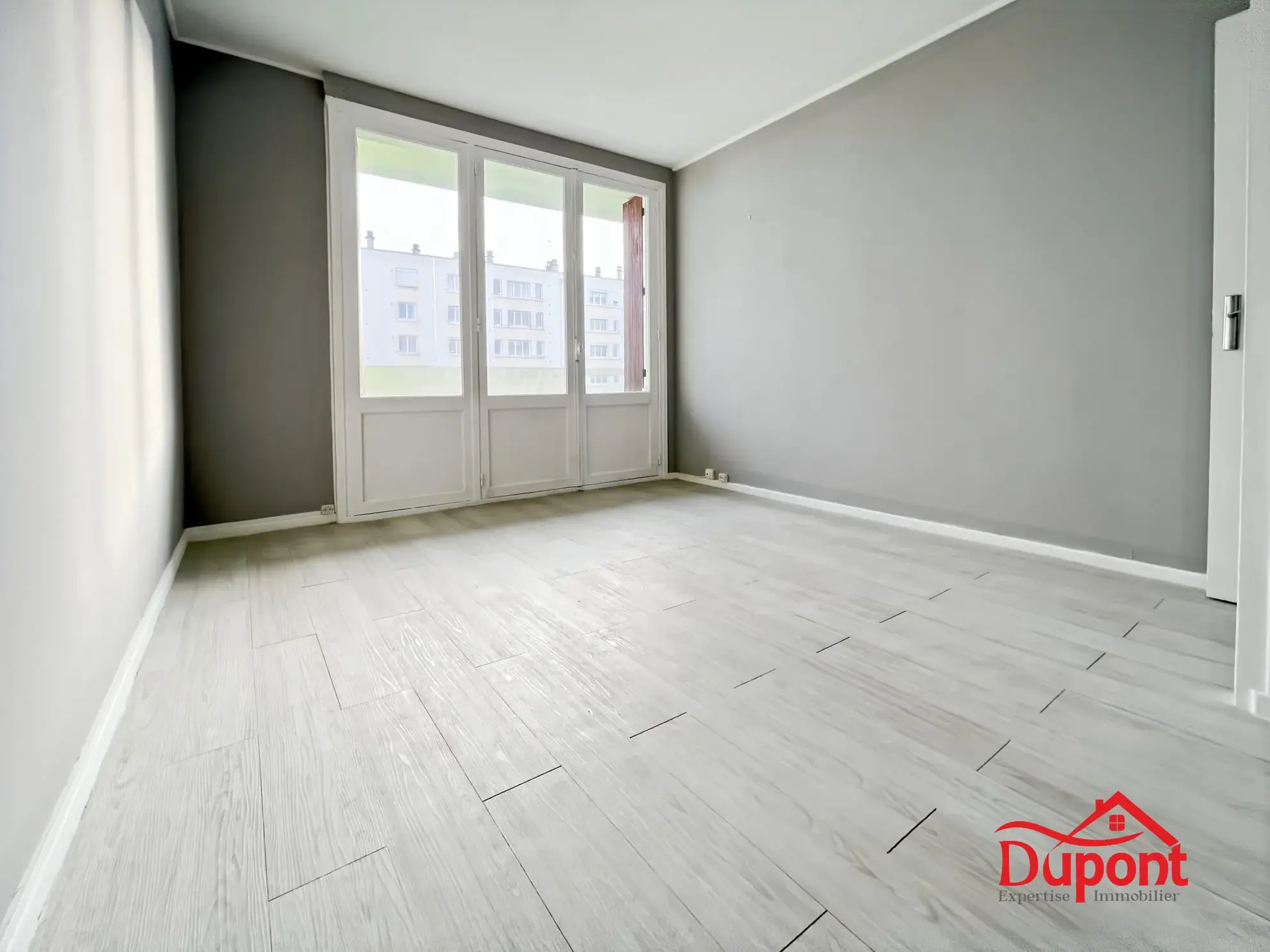 Appartement 3 chambres avec balcon et cave à Saint-Quentin - Quartier Remicourt 