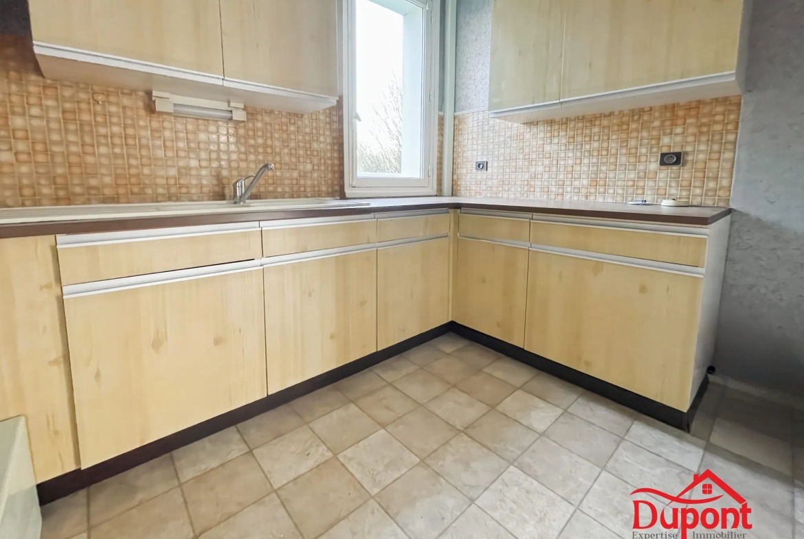 Appartement 3 chambres avec balcon et cave à Saint-Quentin - Quartier Remicourt 