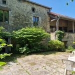 Maison de caractère en pierre de 1824 à Fresnes sur Apance, calme et authenticité