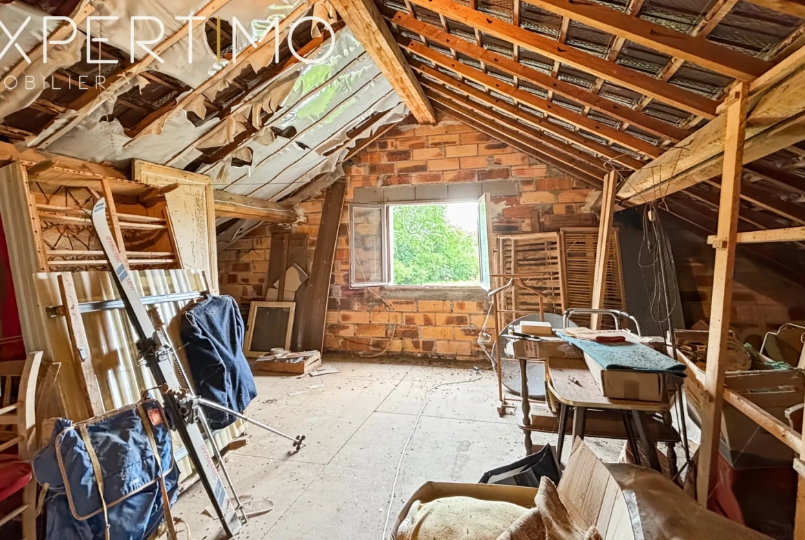 Maison familiale de 91,5 m² avec 4 chambres et beau potentiel à Etampes 