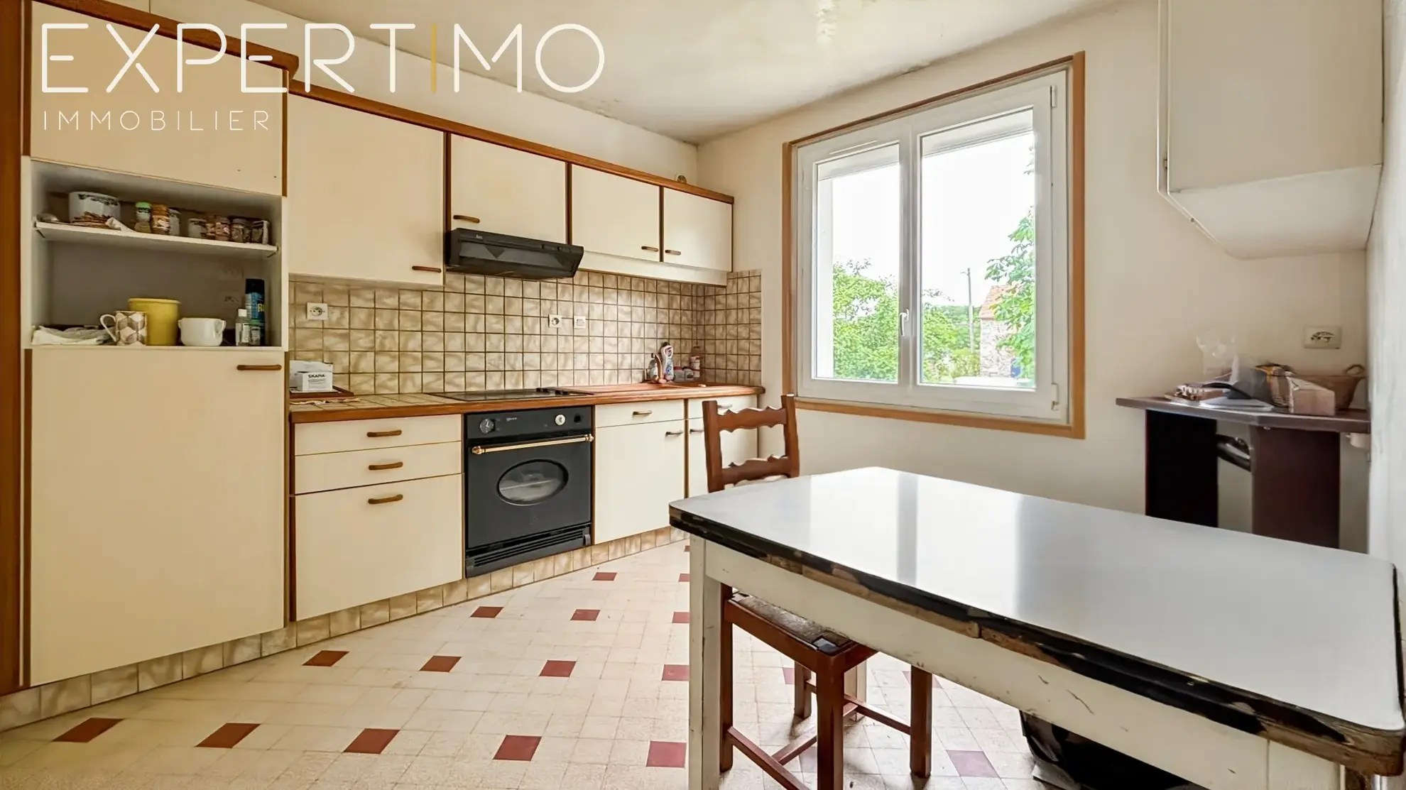 Maison familiale de 91,5 m² avec 4 chambres et beau potentiel à Etampes 