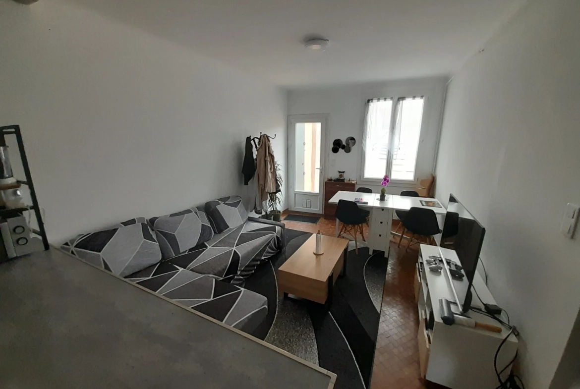 Investissement locatif à Toulon – Appartement T3 loué avec balcon dans le quartier Loubière 