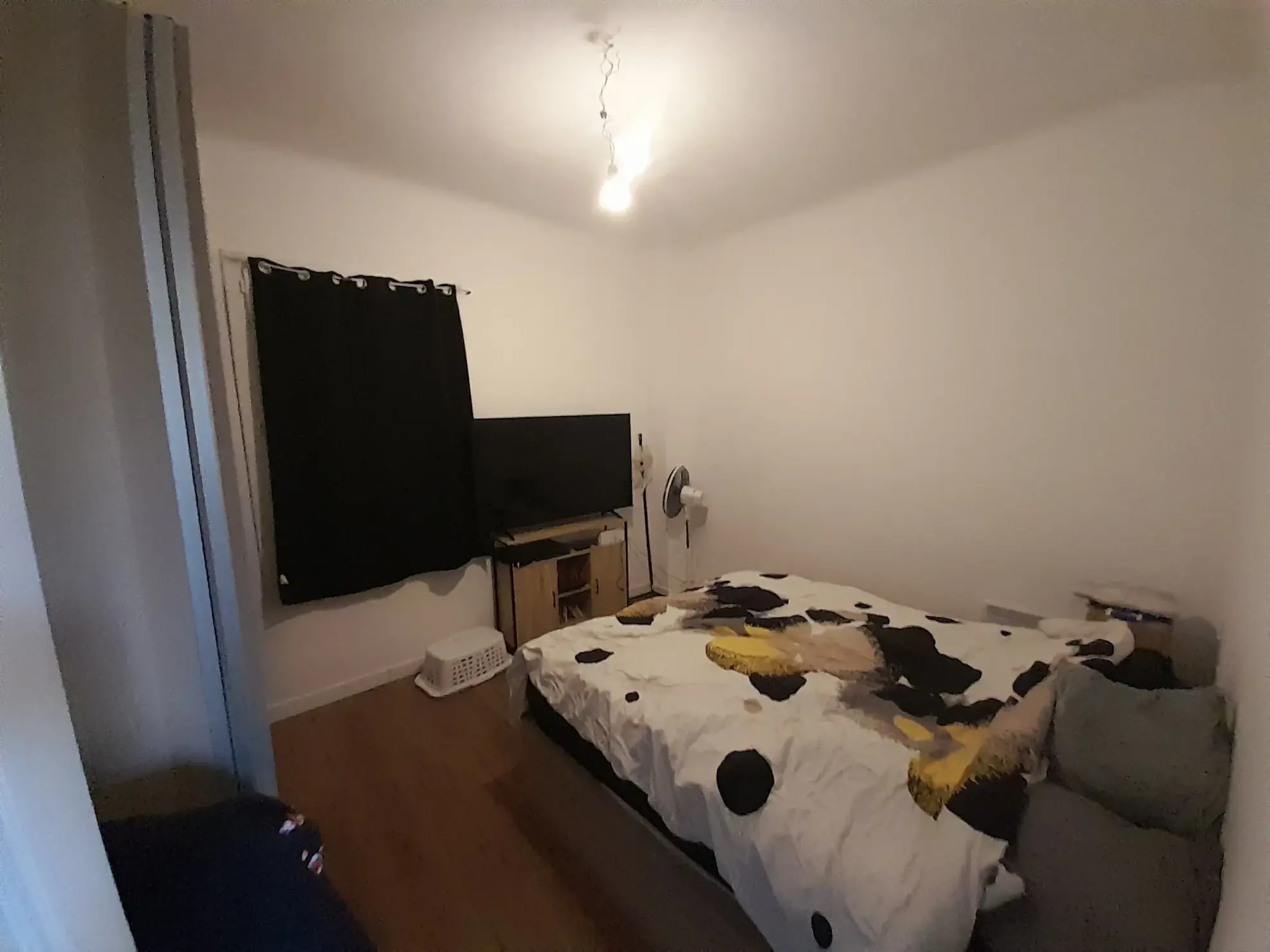 Investissement locatif à Toulon – Appartement T3 loué avec balcon dans le quartier Loubière 