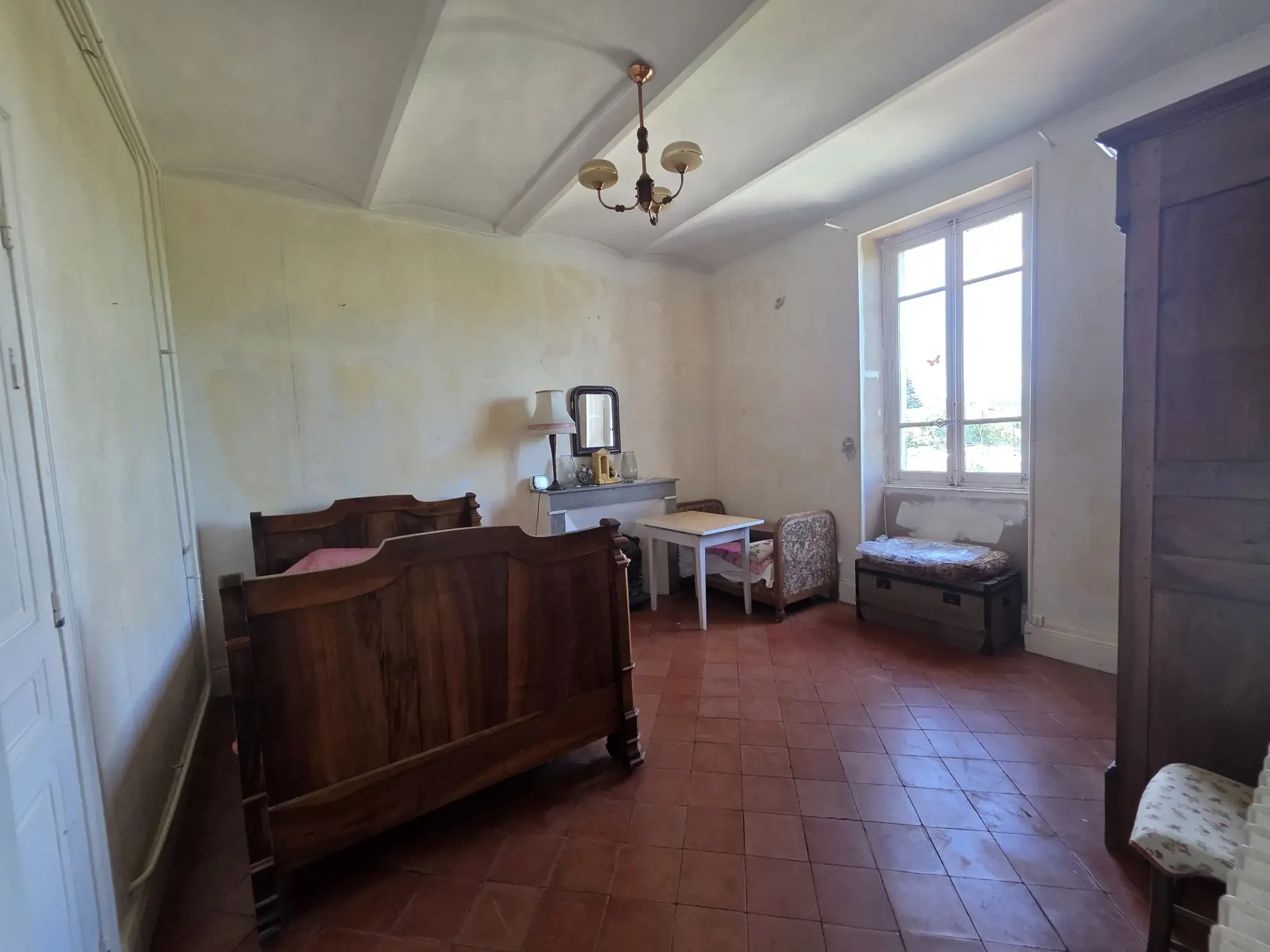 Maison de village à Ruoms en Ardèche avec cour spacieuse et potentiel d'aménagement 