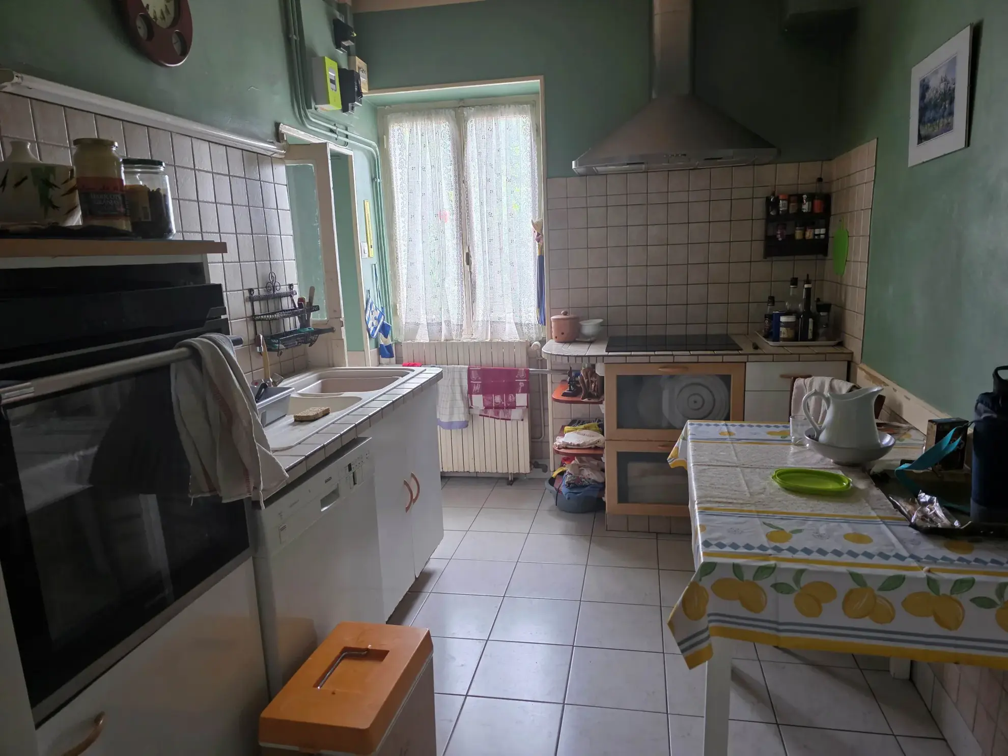 Maison de village à Ruoms en Ardèche avec cour spacieuse et potentiel d'aménagement 