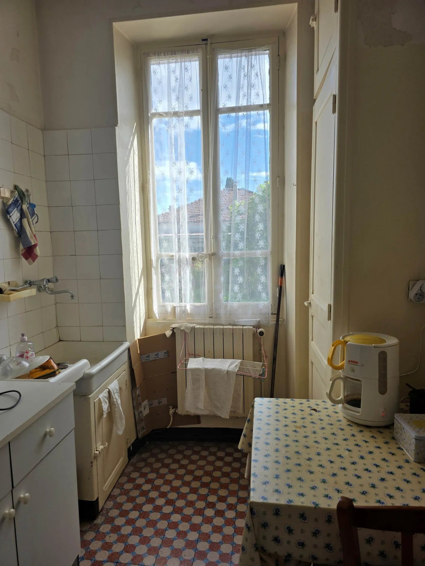 Maison de village à Ruoms en Ardèche avec cour spacieuse et potentiel d'aménagement 