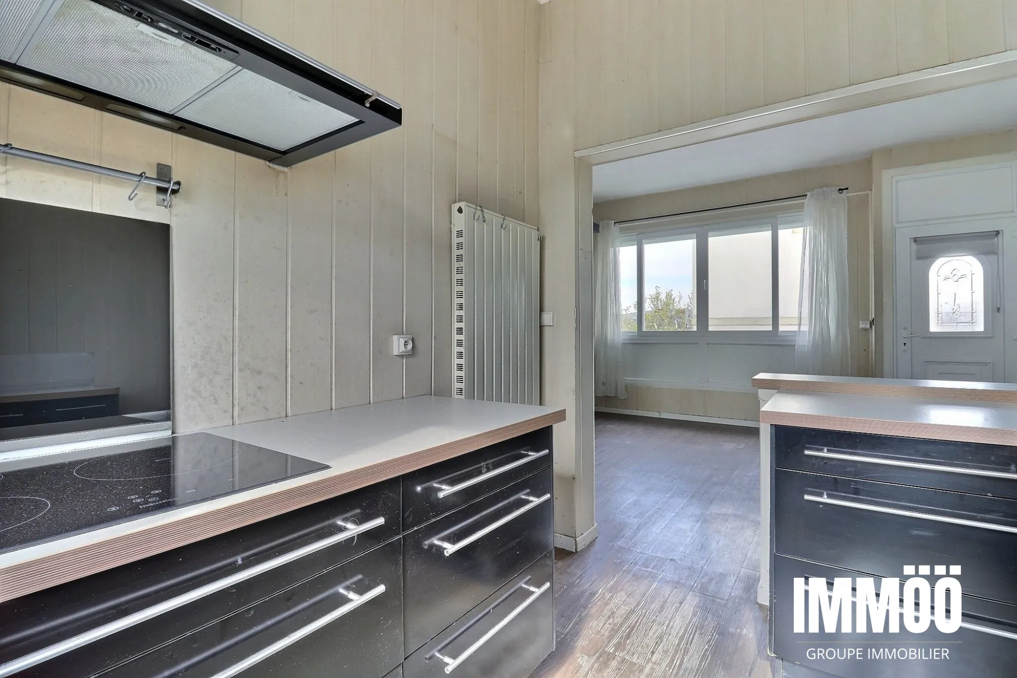 Maison de ville à rénover avec cour et potentiel d’extension à Arelaune-sur-Seine 