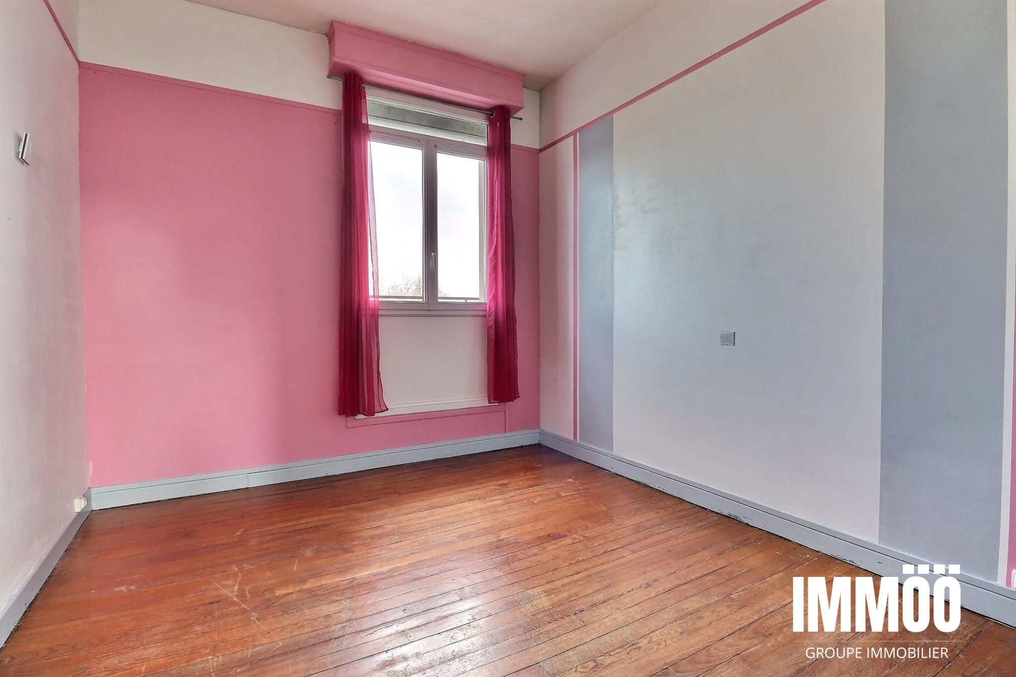 Maison de ville à rénover avec cour et potentiel d’extension à Arelaune-sur-Seine 