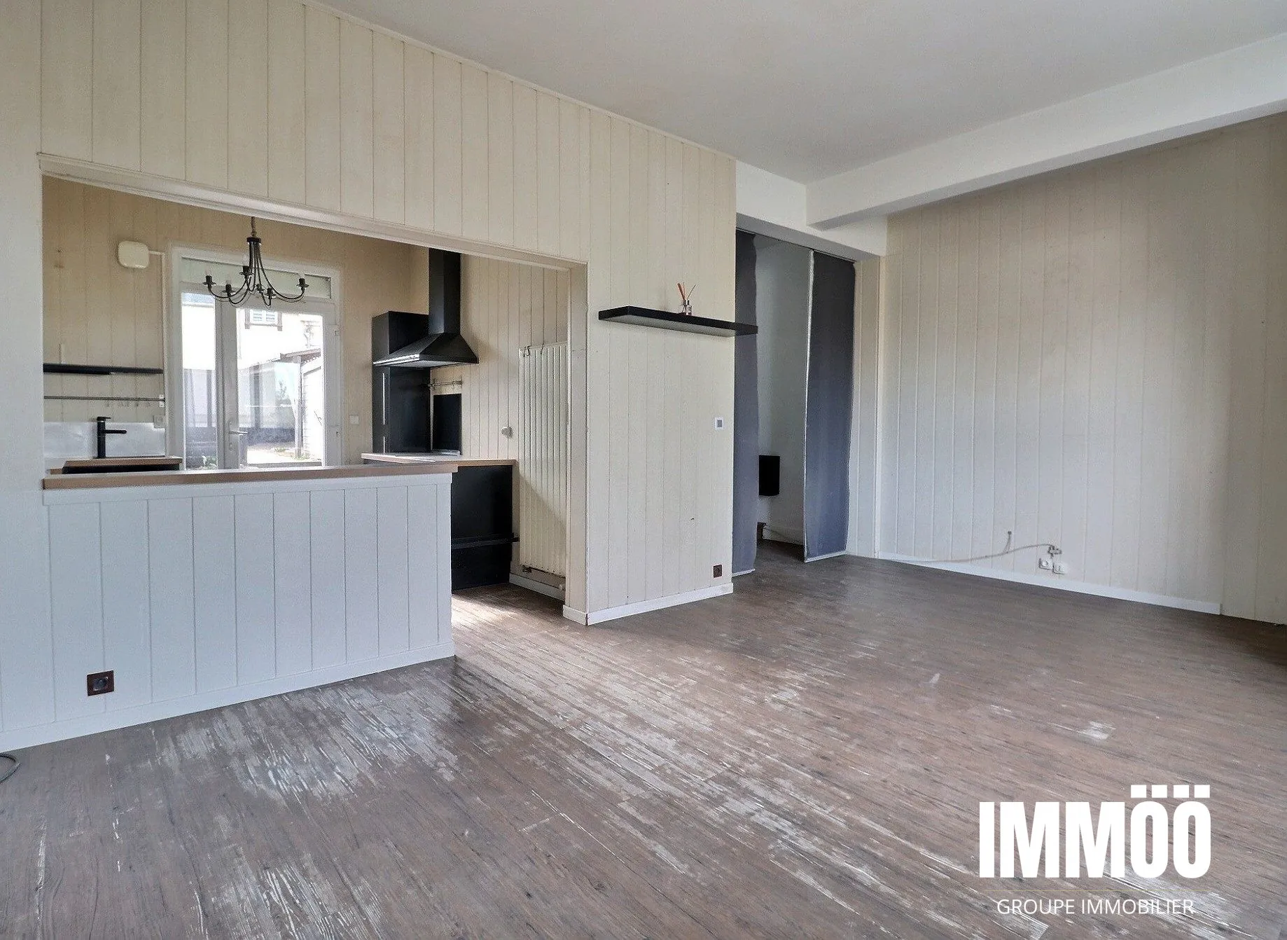 Maison de ville à rénover avec cour et potentiel d’extension à Arelaune-sur-Seine 