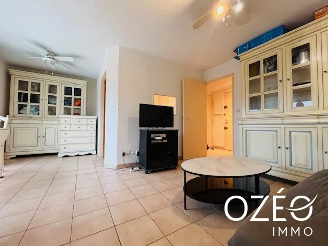 Charmant appartement T1/T2 avec piscine à 150 m de la mer à Argelès-sur-Mer 