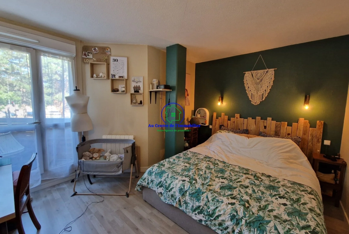 Appartement T4 lumineux à vendre à Agen avec balcon et parking 