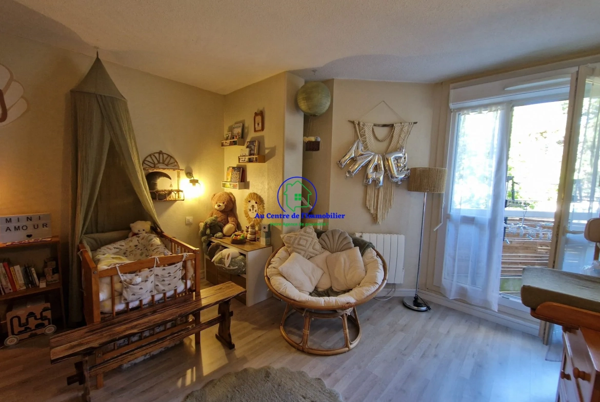 Appartement T4 lumineux à vendre à Agen avec balcon et parking 