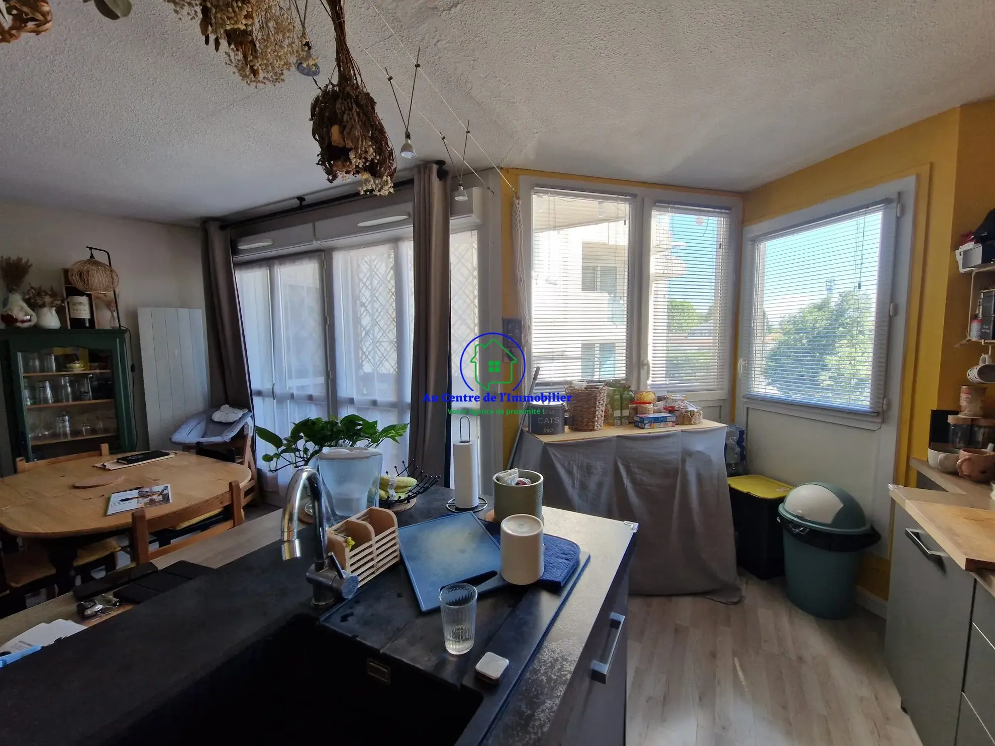 Appartement T4 lumineux à vendre à Agen avec balcon et parking 