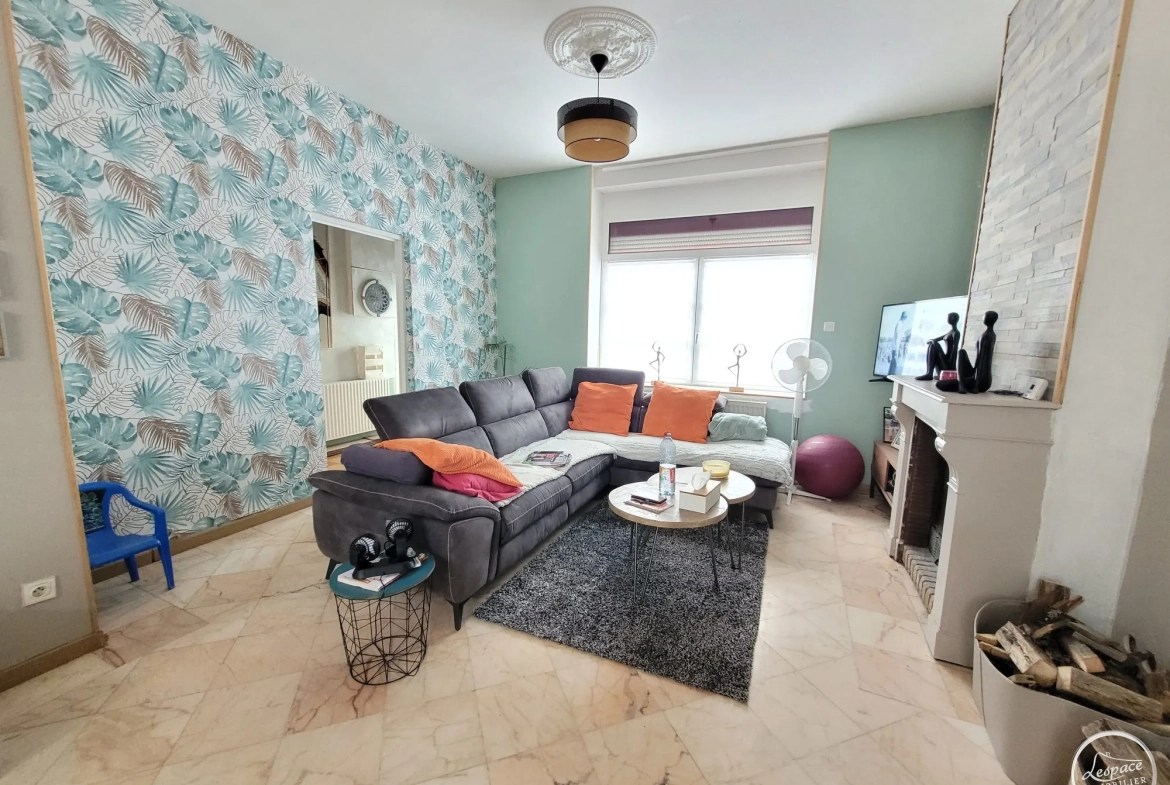 Charmante maison de 110 m² avec jardin et dépendances à Saint-Folquin 