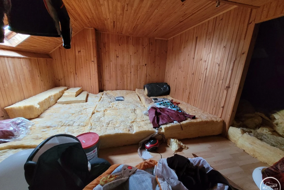 Charmante maison de 110 m² avec jardin et dépendances à Saint-Folquin 