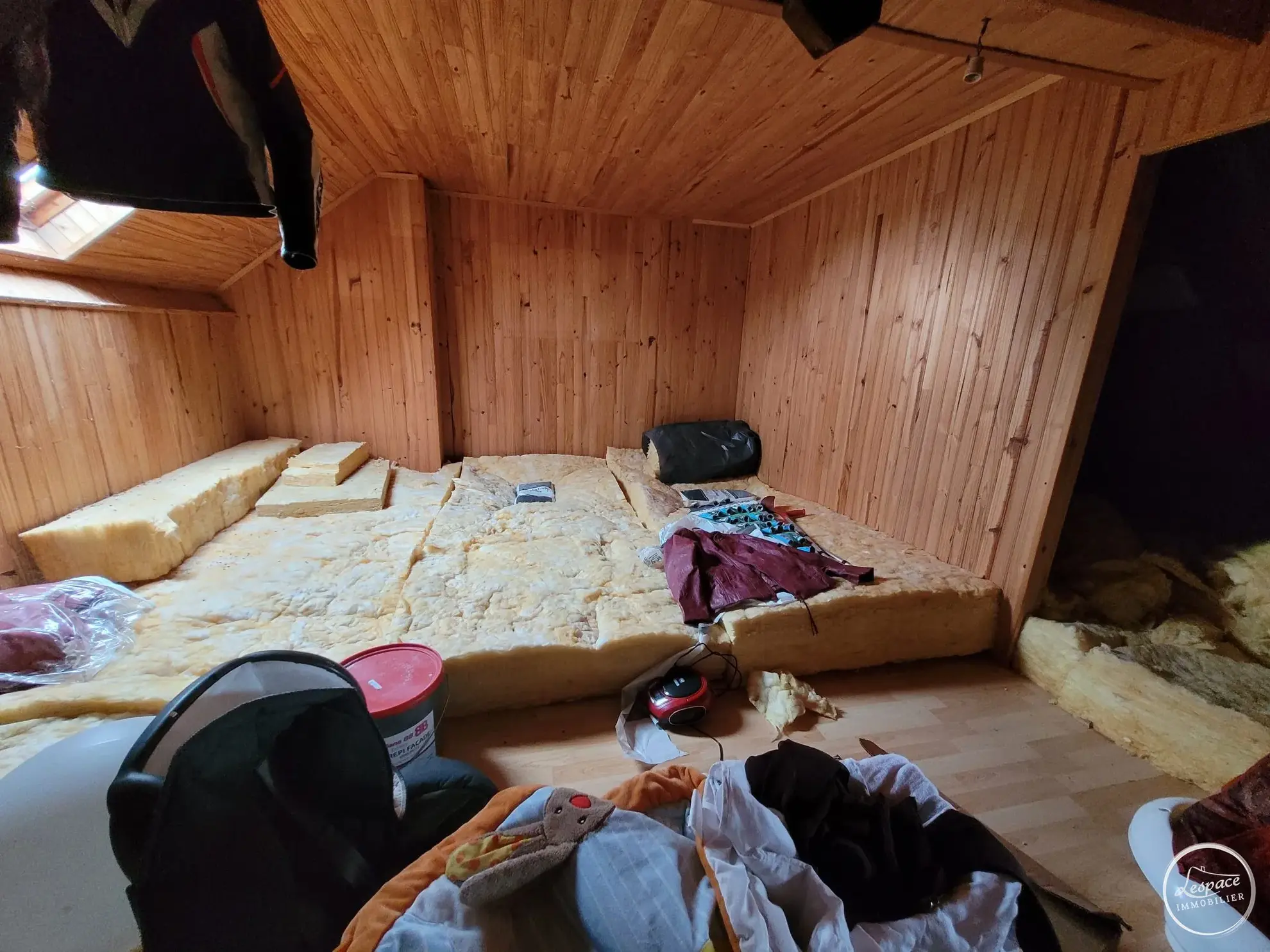 Charmante maison de 110 m² avec jardin et dépendances à Saint-Folquin 