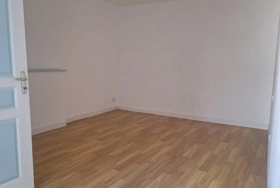 Belle maison ancienne de 107 m² avec grand jardin à Beganne 