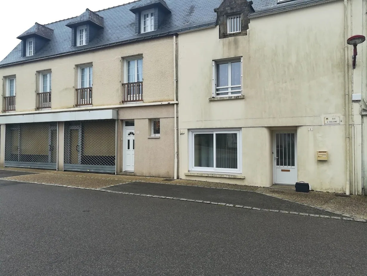 Belle maison ancienne de 107 m² avec grand jardin à Beganne 