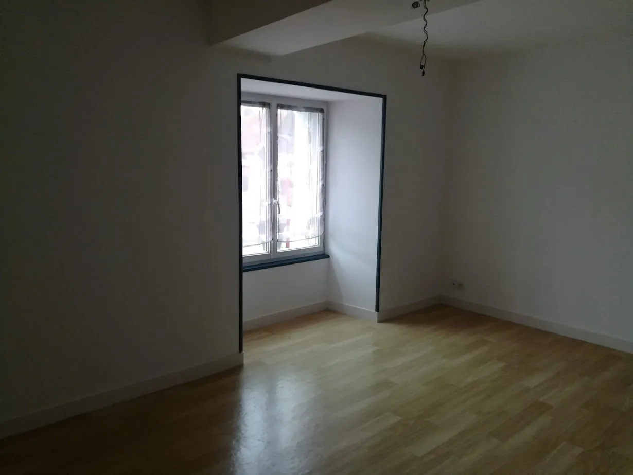 Belle maison ancienne de 107 m² avec grand jardin à Beganne 