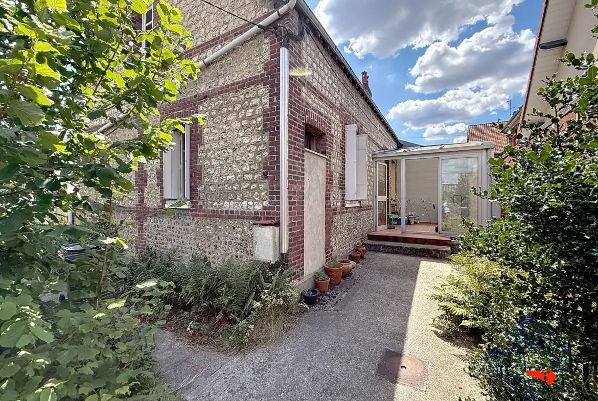 Maison à Sotteville-lès-Rouen avec jardin et grand potentiel 