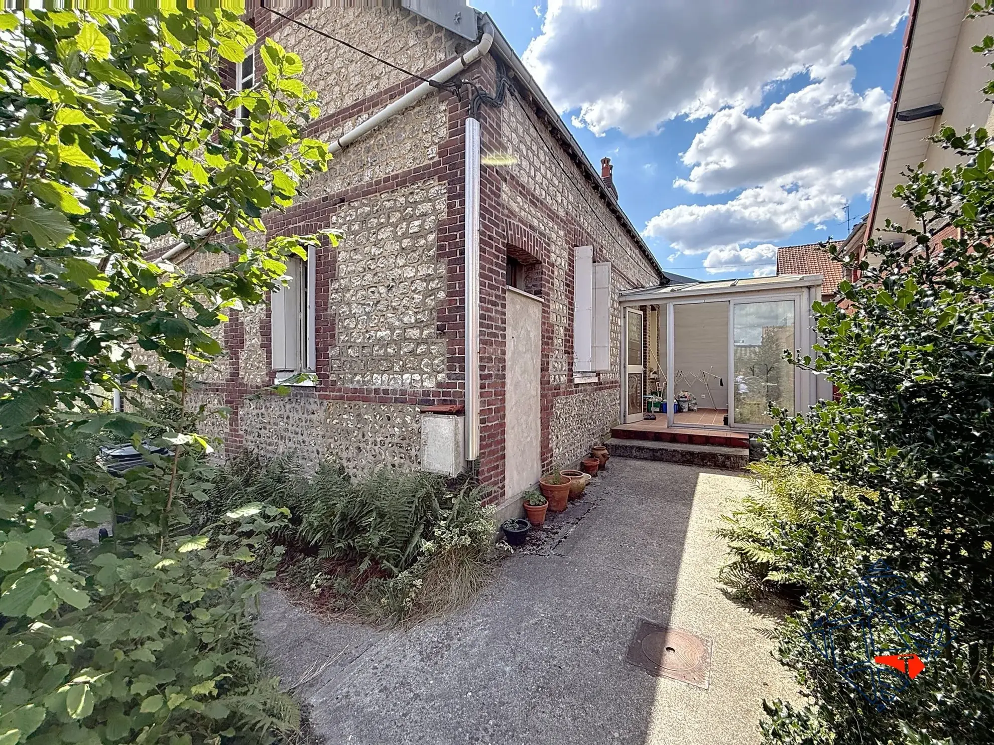 Maison à Sotteville-lès-Rouen avec jardin et grand potentiel 