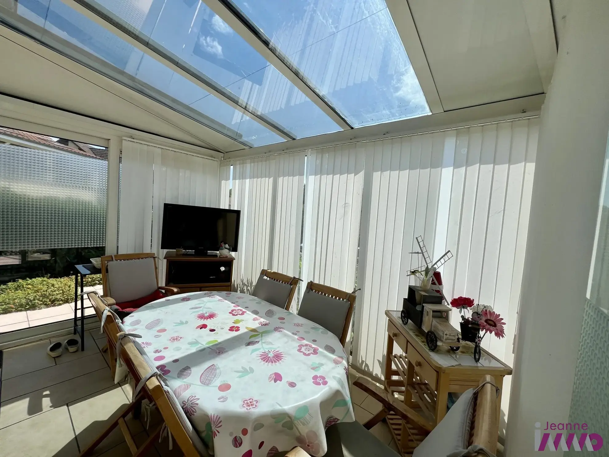 Charmante maison individuelle à Hérimoncourt, proche de la Suisse avec vue dégagée et grand jardin 