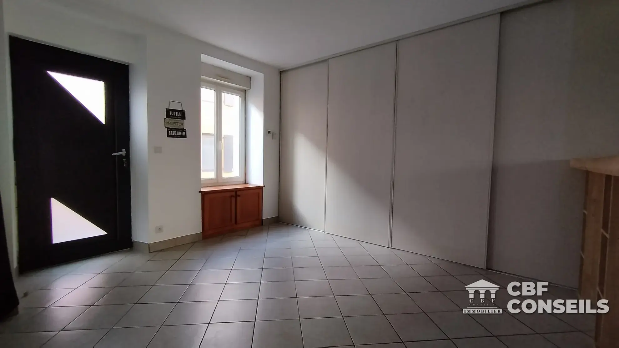 Maison spacieuse avec piscine à Cusset, 165 m² 