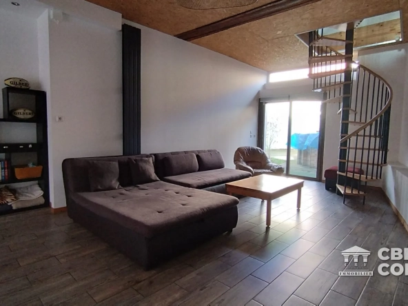 Maison spacieuse avec piscine à Cusset, 165 m²