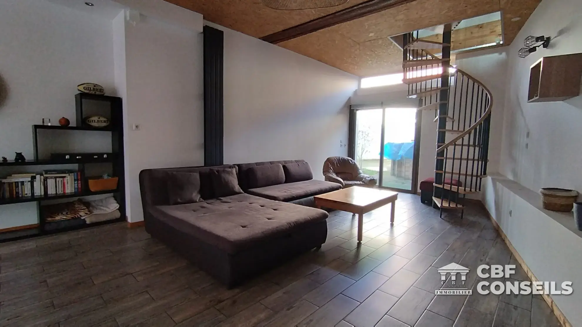 Maison spacieuse avec piscine à Cusset, 165 m² 