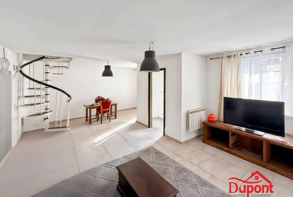 Maison 2 chambres avec jardin à vendre à Onnaing - Opportunité à saisir 