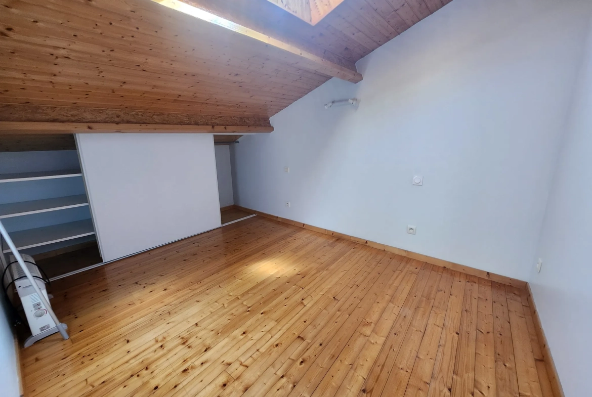 Maison de campagne avec 4 chambres à La Réorthe - Calme et authenticité 