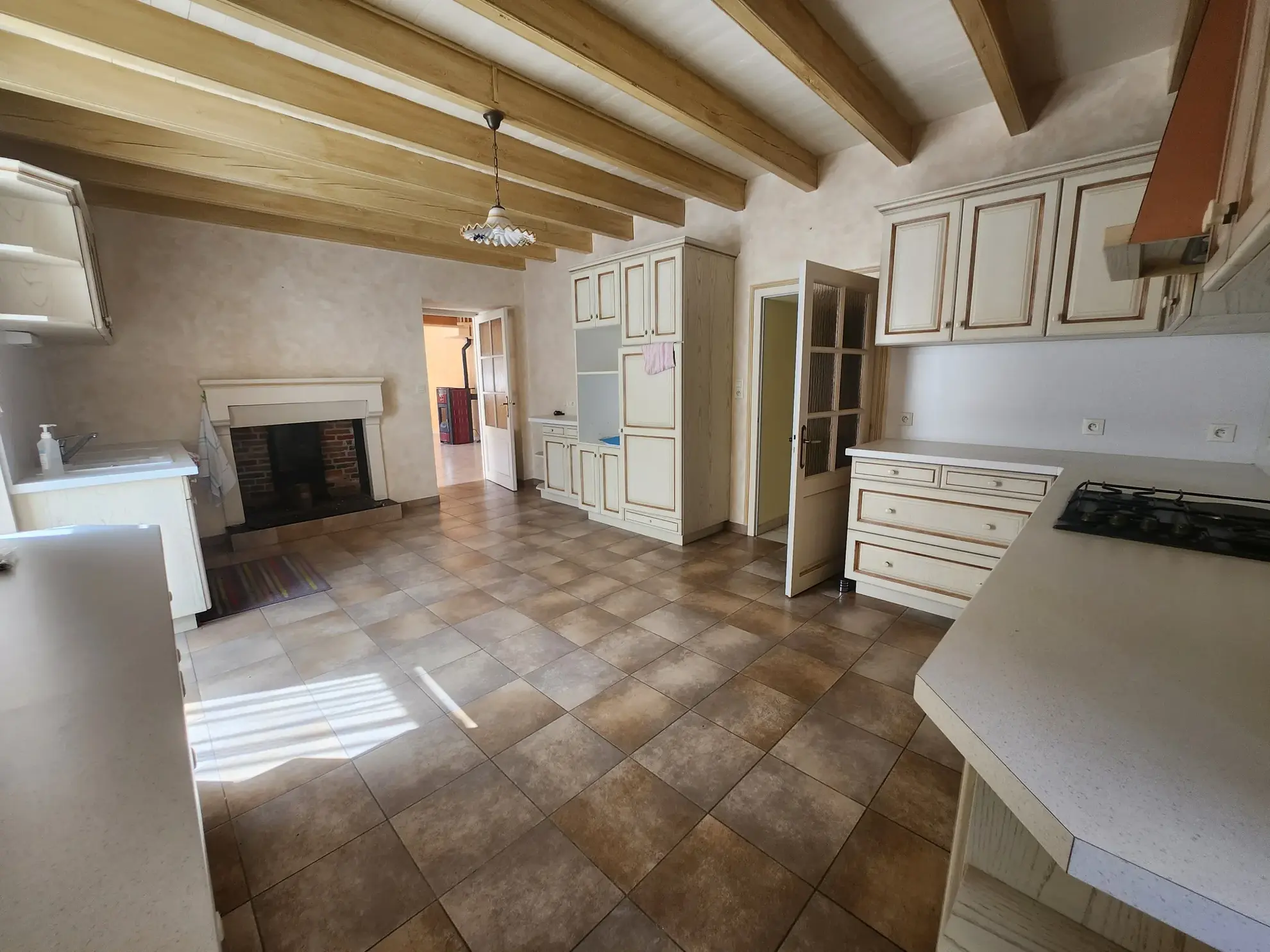Maison de campagne avec 4 chambres à La Réorthe - Calme et authenticité 