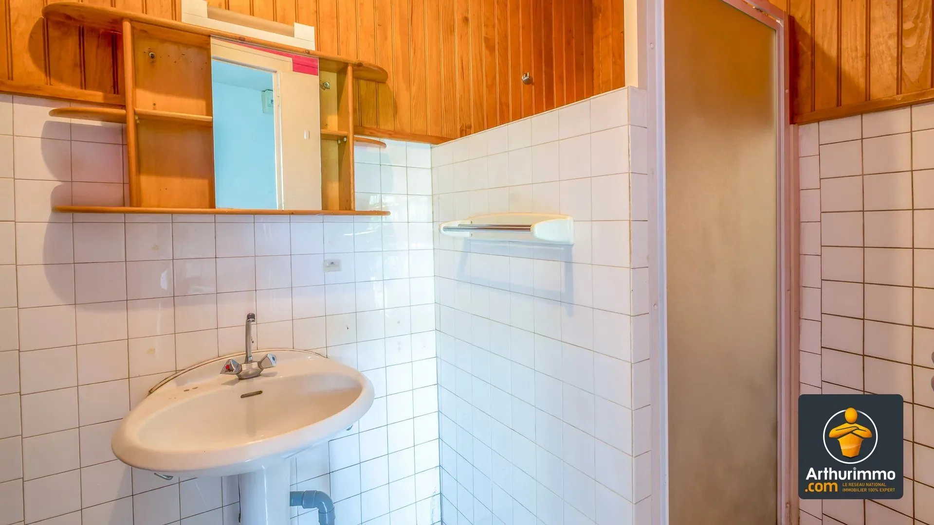 Maison 3 pièces à rénover avec jardin de 346 m² à Pierre-Bénite - Projet personnalisé 