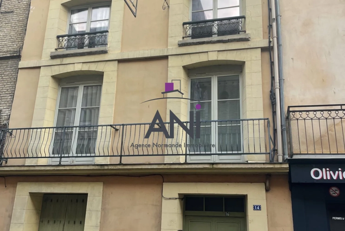 Appartement duplex à Dieppe centre-ville — 2 pièces, 1 chambre, 148 000 € 