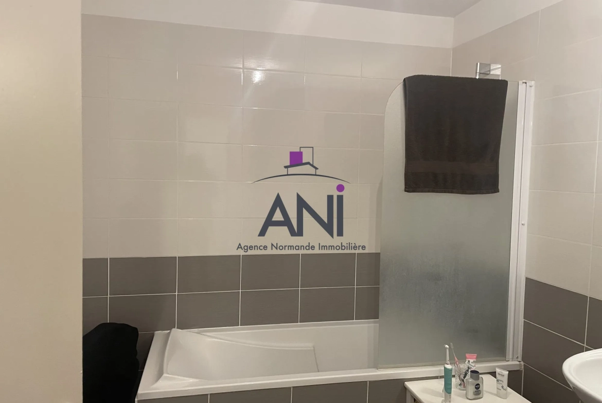 Appartement duplex à Dieppe centre-ville — 2 pièces, 1 chambre, 148 000 € 