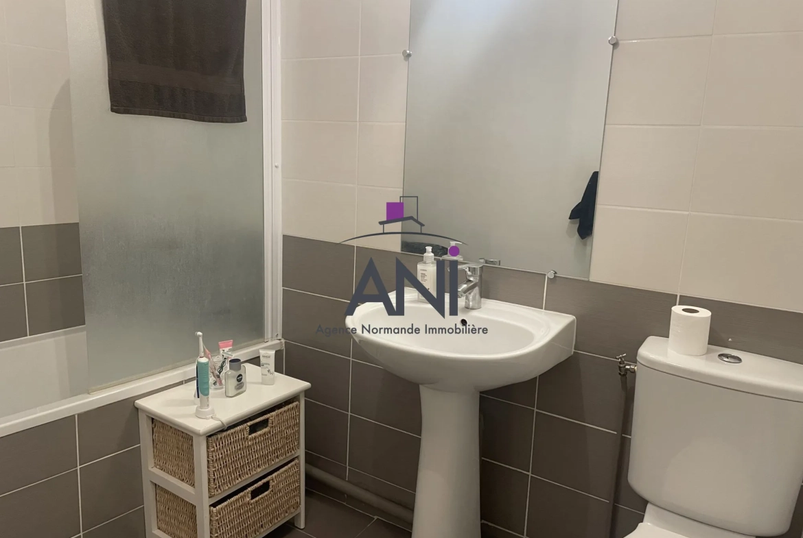 Appartement duplex à Dieppe centre-ville — 2 pièces, 1 chambre, 148 000 € 