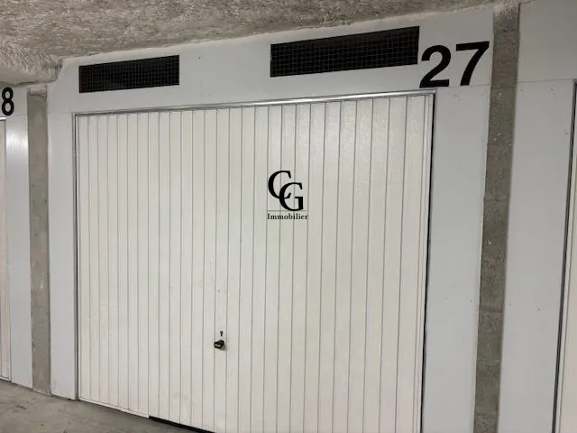 Appartement T2 à vendre aux Sorinières avec terrasse, garage et proximité commerces 
