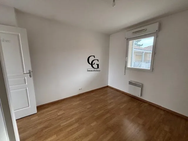 Appartement T2 à vendre aux Sorinières avec terrasse, garage et proximité commerces 
