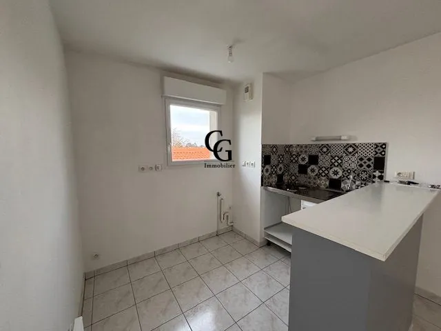 Appartement T2 à vendre aux Sorinières avec terrasse, garage et proximité commerces 