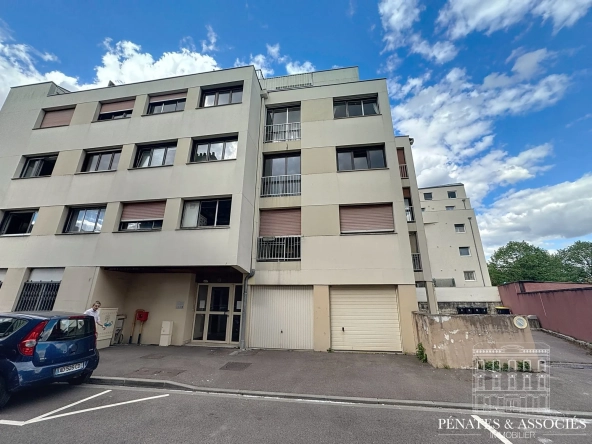 Appartement T1 à vendre à Rouen, proximité ligne de métro et commodités